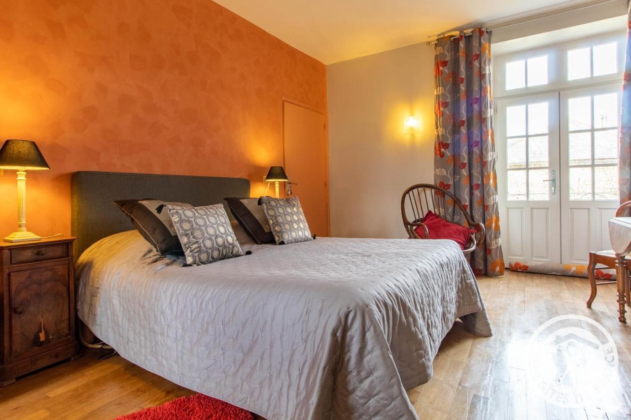 Hotel Manoir d'Orbé Montreuil-Bellay Esterno foto