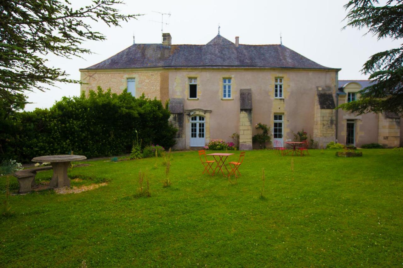 Hotel Manoir d'Orbé Montreuil-Bellay Esterno foto